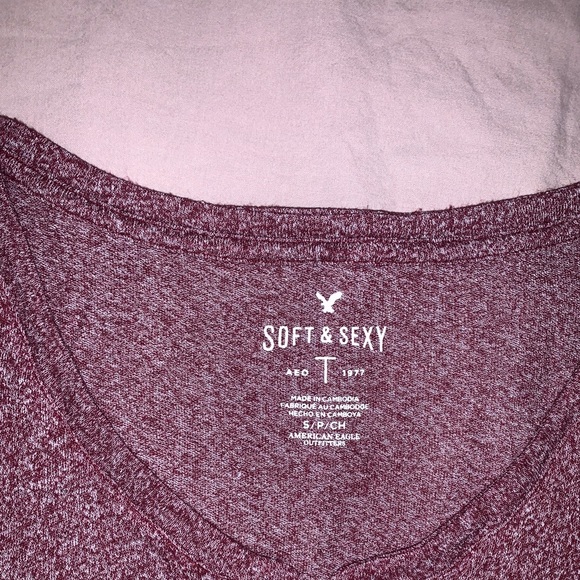 American eagle longe sleeve - Picture 2 of 3